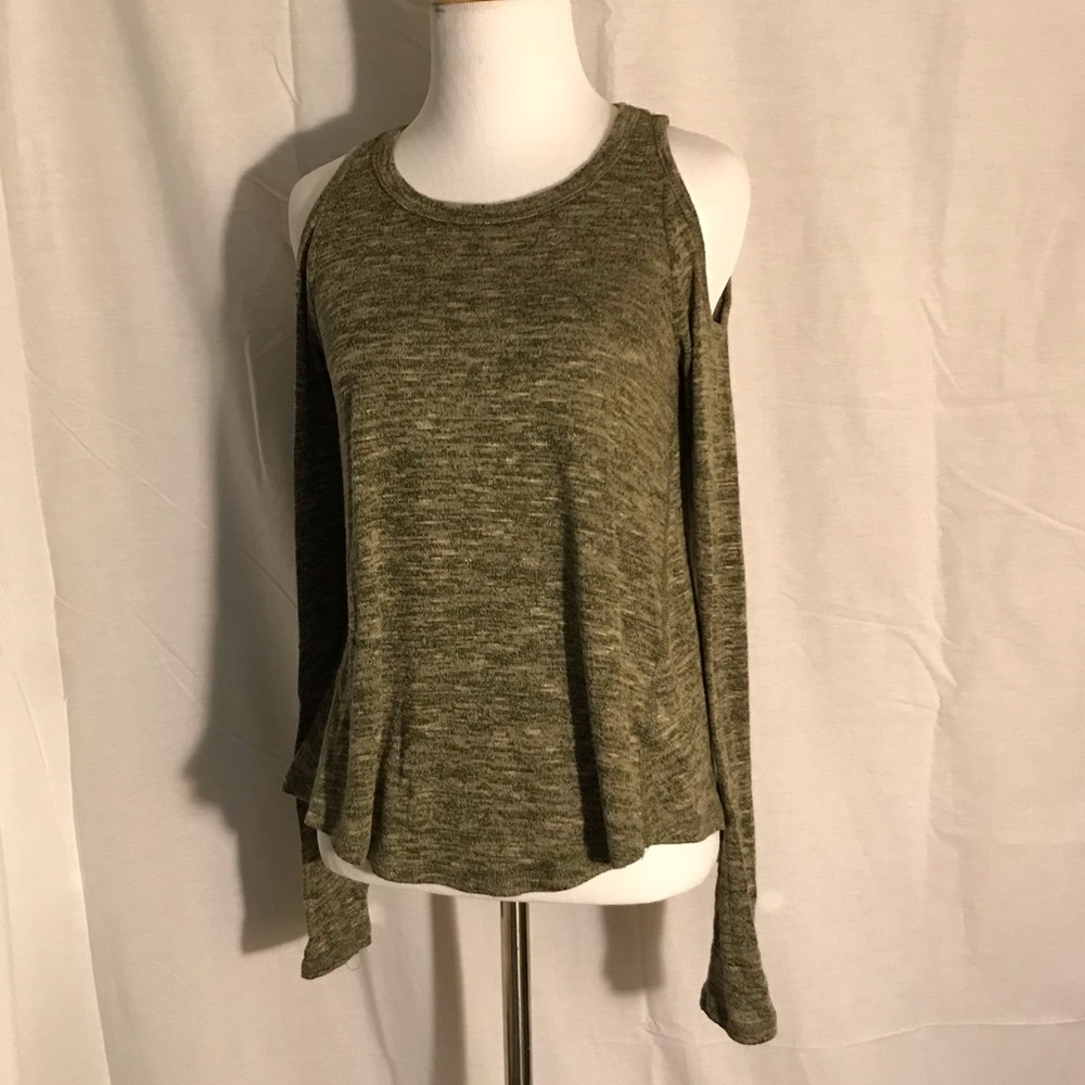 Mossimo cold shoulder sweater